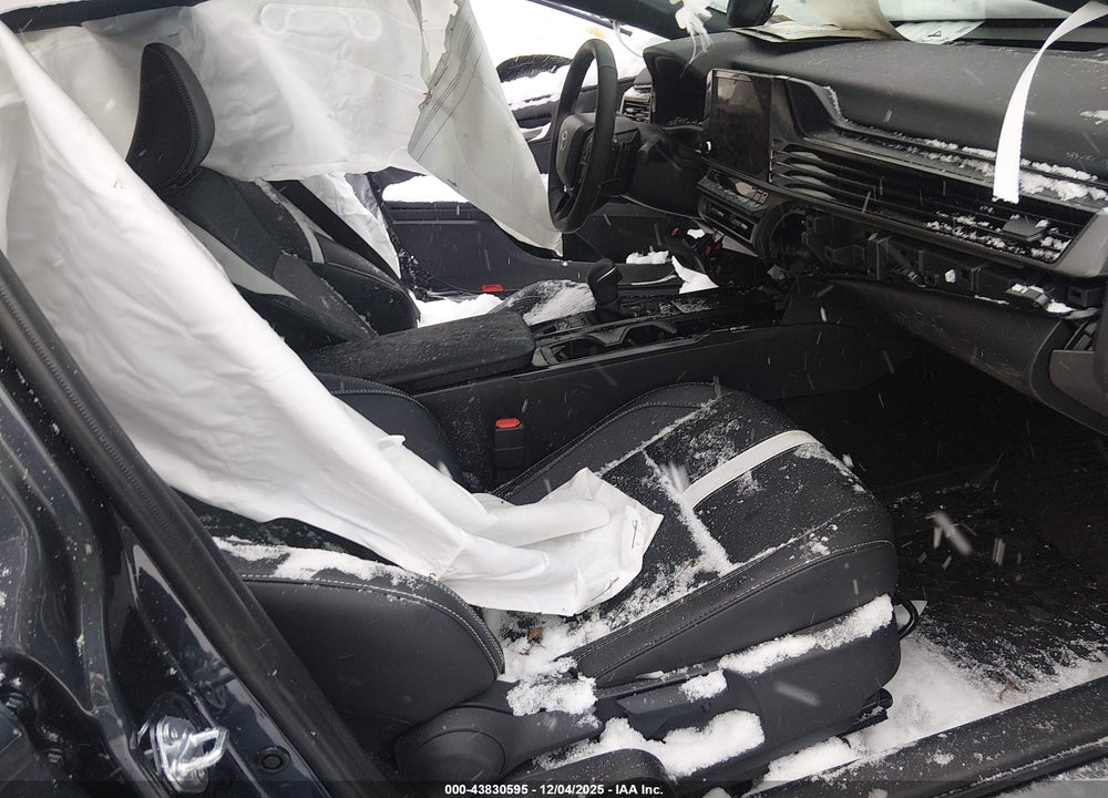 2026 TOYOTA CAMRY SE VIN: 4T1DBADK7TU542721
