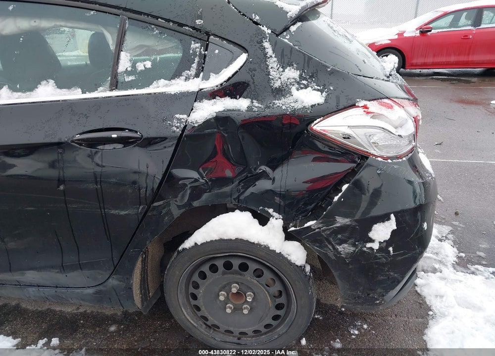 2017 CHEVROLET CRUZE LT AUTO VIN: 3G1BE6SM7HS531674