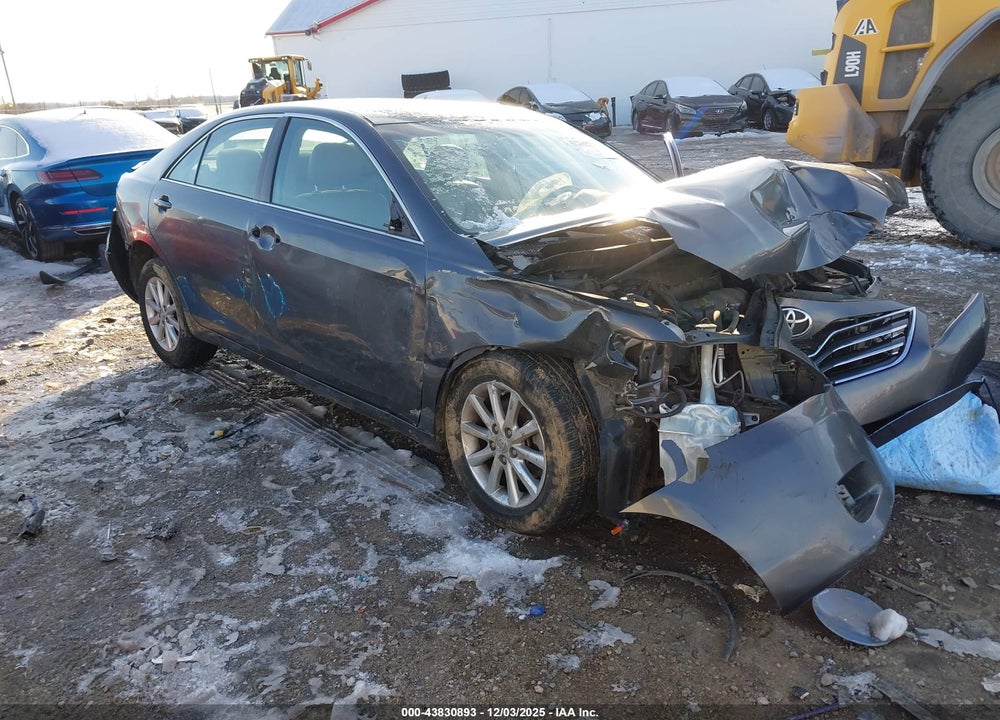 2011 TOYOTA CAMRY XLE VIN: 4T1BF3EK4BU198379
