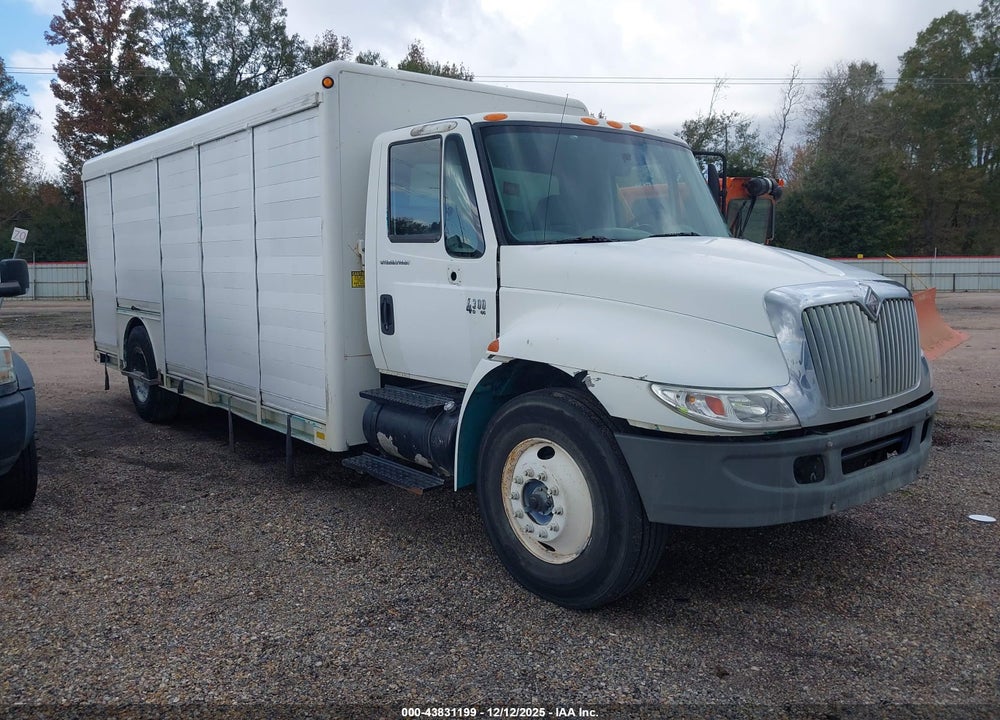 2007 INTERNATIONAL 4000 4300 VIN: 1HTMMAAN57H395779