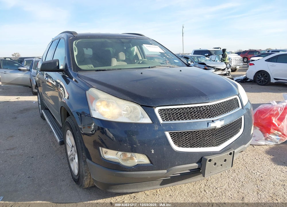 2012 CHEVROLET TRAVERSE LS VIN: 1GNKREEDXCJ156902