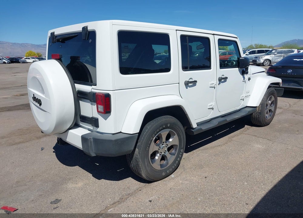 2016 JEEP WRANGLER UNLIMITED SAHARA VIN: 1C4BJWEG6GL251774