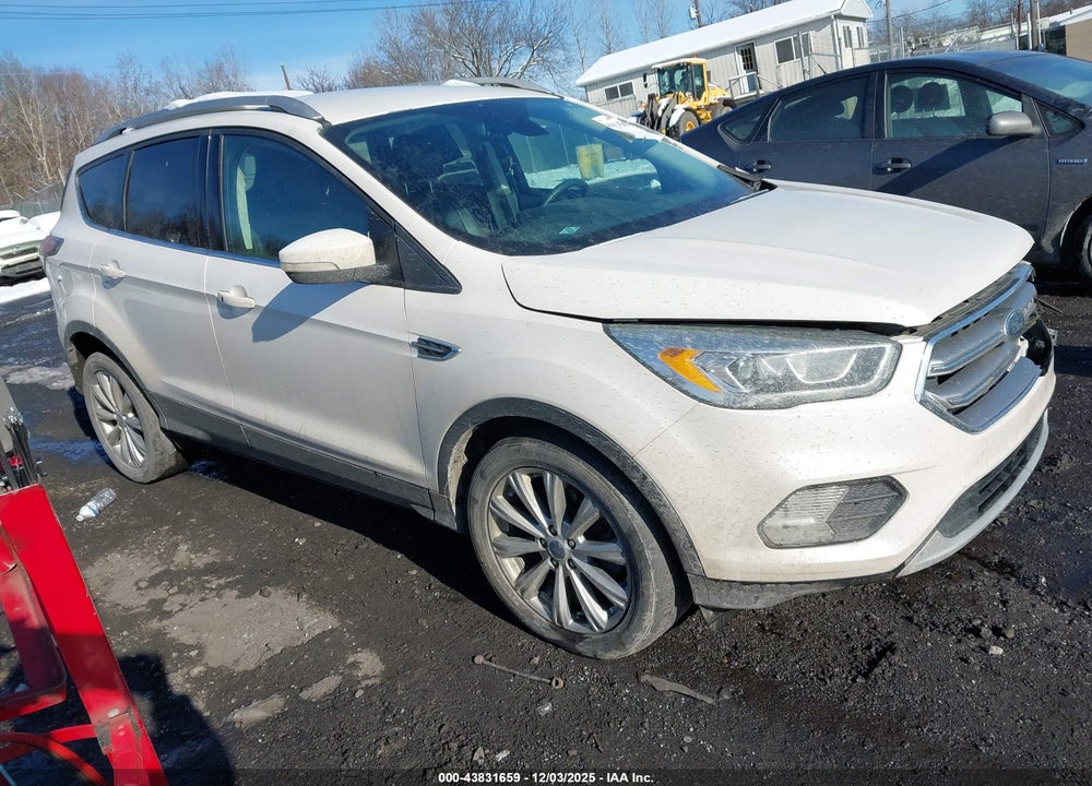 2017 FORD ESCAPE VIN: 1FMCU9J9XHUB30774