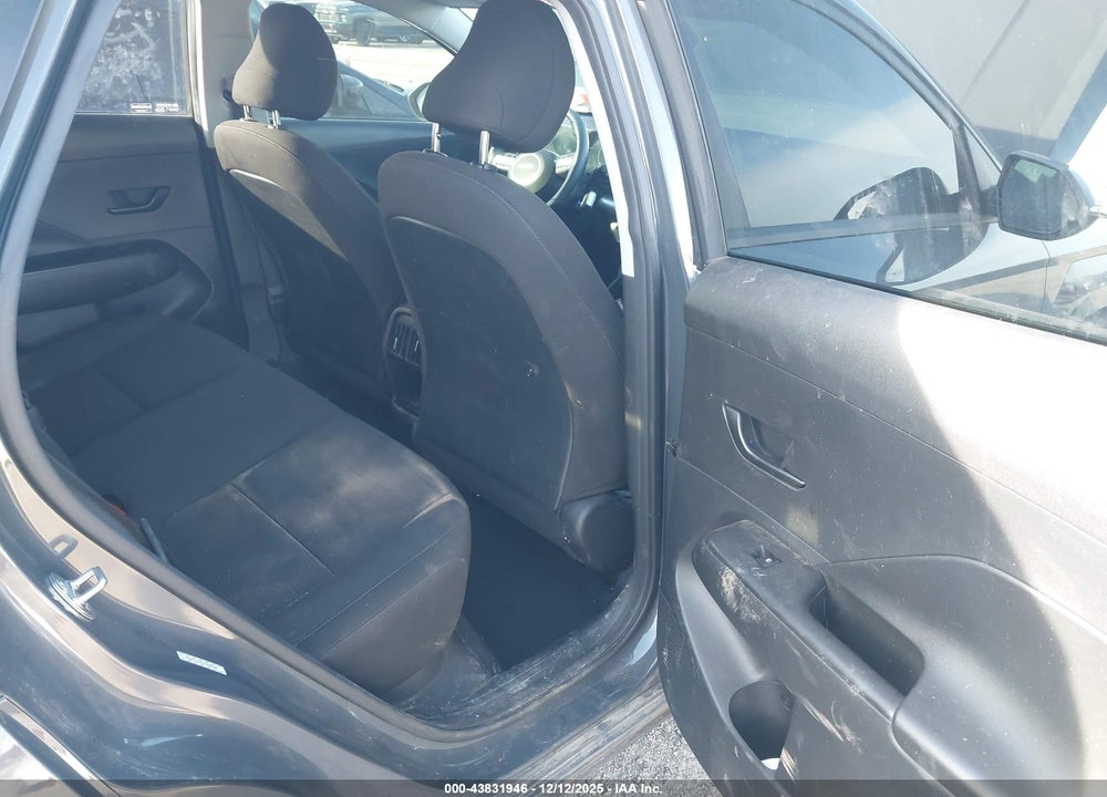 2024 HYUNDAI KONA ELECTRIC SEL VIN: KM8HC3A66RU008605