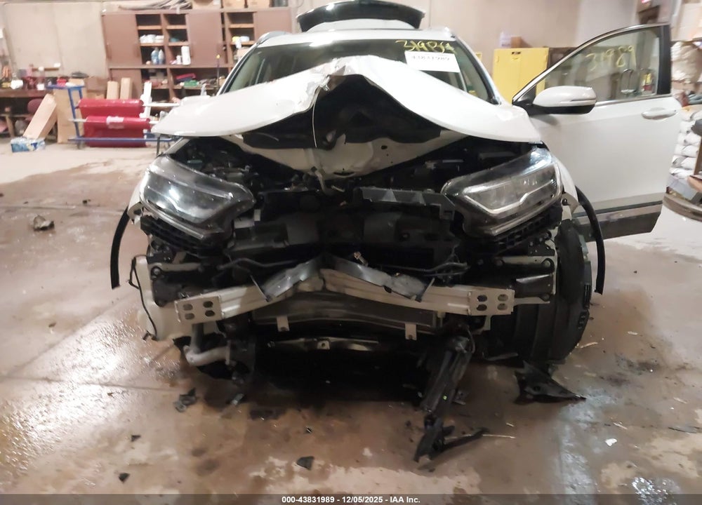 2020 HONDA CR-V AWD TOURING VIN: 2HKRW2H94LH627103