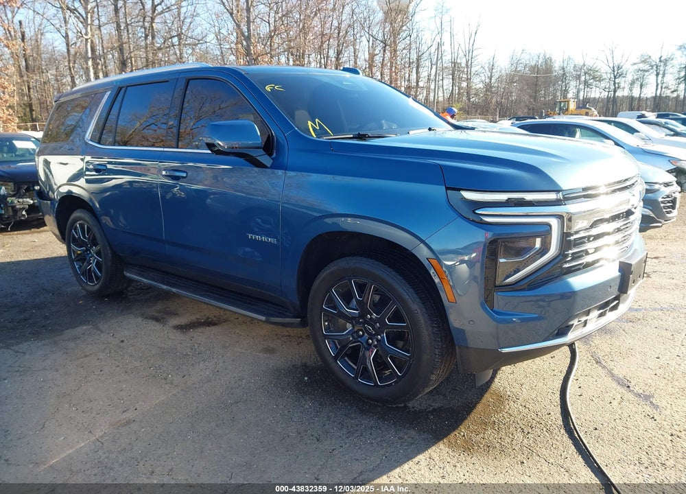 2025 CHEVROLET TAHOE 4WD LT VIN: 1GNS6NRD8SR129202