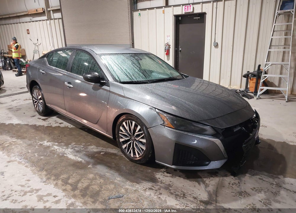 2024 NISSAN ALTIMA SV FWD VIN: 1N4BL4DV8RN432323