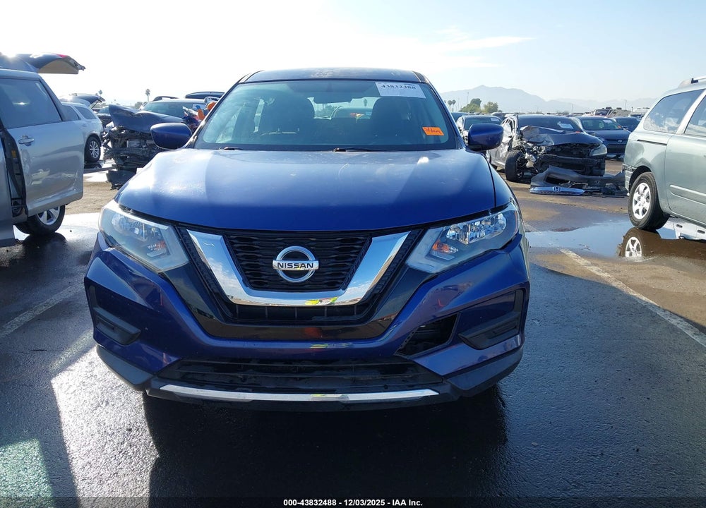 2017 NISSAN ROGUE S VIN: KNMAT2MVXHP519184