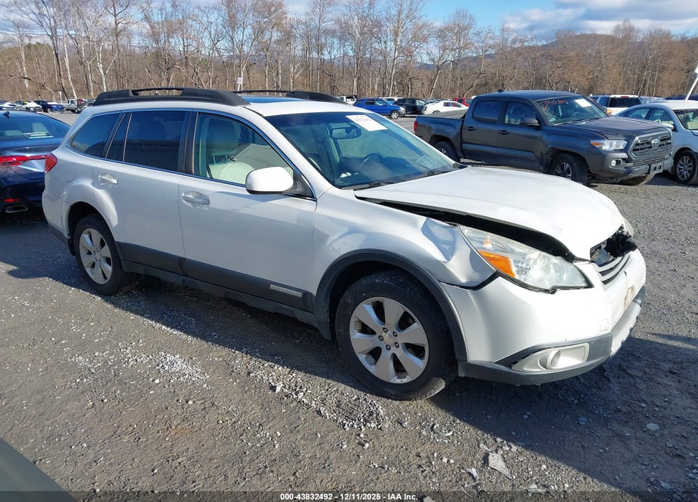 2011 SUBARU OUTBACK 2.5I LIMITED VIN: 4S4BRCLC8B3373919