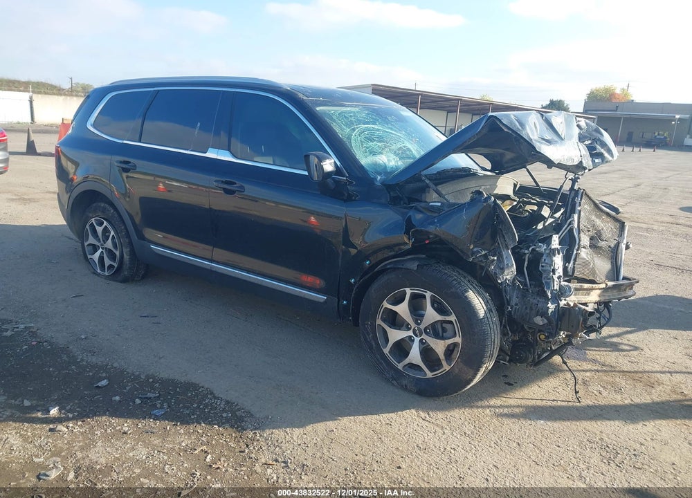 2022 KIA TELLURIDE EX VIN: 5XYP34HC5NG231134