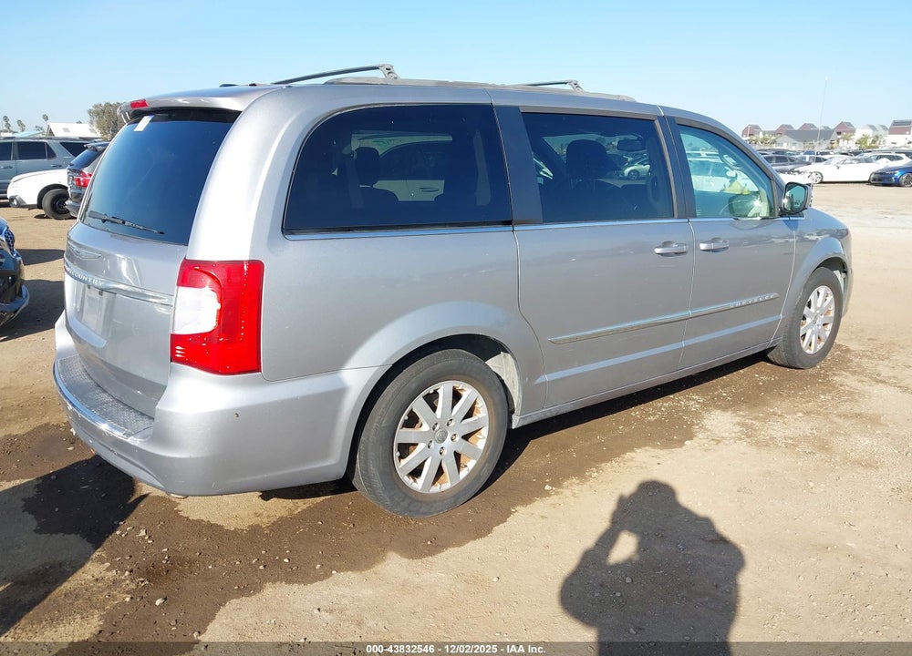 2014 CHRYSLER TOWN & COUNTRY TOURING VIN: 2C4RC1BG6ER442910
