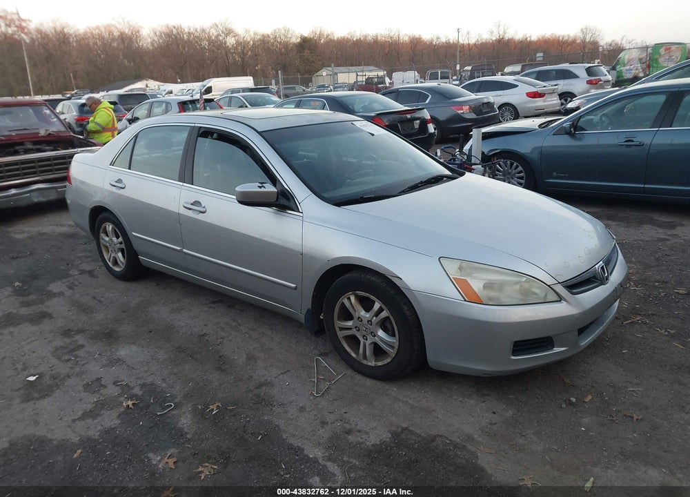 2007 HONDA ACCORD 2.4 EX VIN: 1HGCM56867A068661