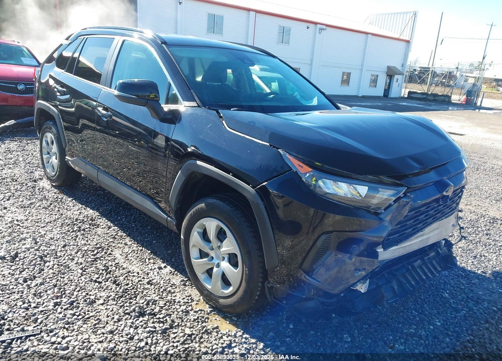 2021 TOYOTA RAV4 LE VIN: 2T3G1RFVXMC242543
