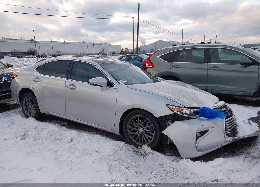 2018 LEXUS ES 350 VIN: 58ABK1GG8JU094820