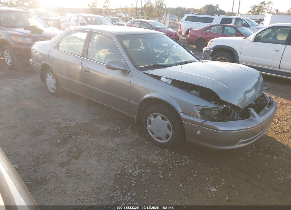 2000 TOYOTA CAMRY CE VIN: 4T1BG22K7YU624389