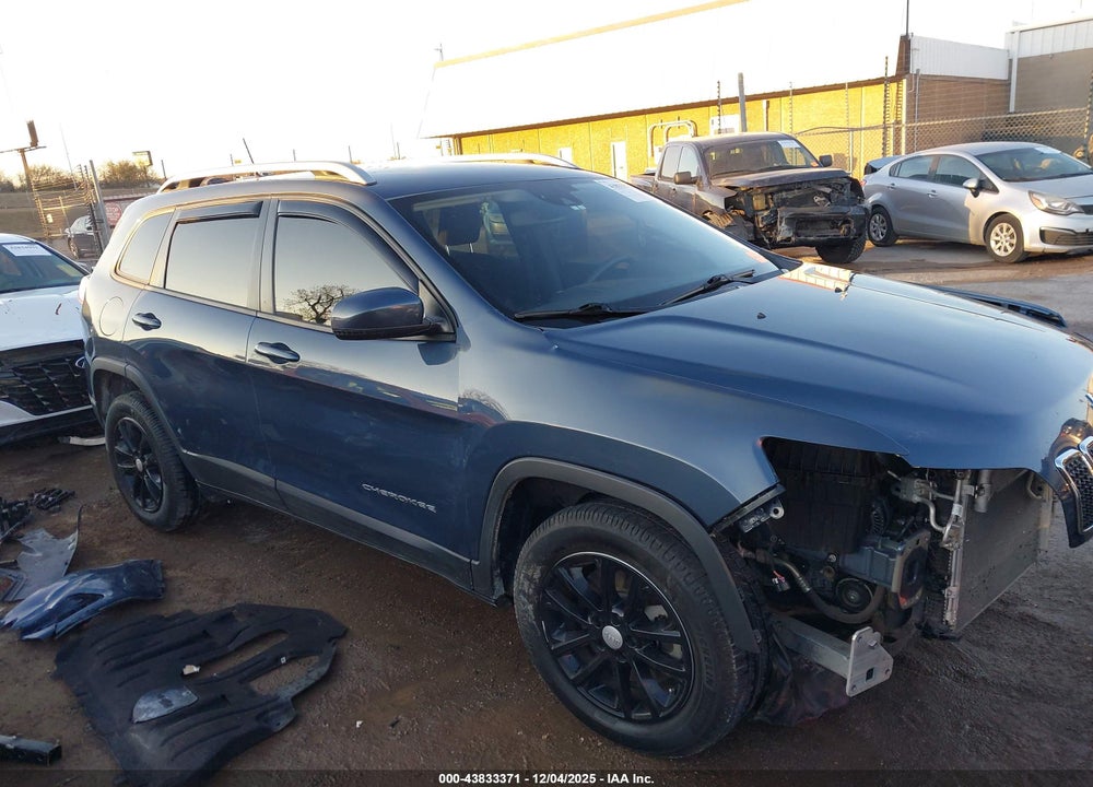2021 JEEP CHEROKEE LATITUDE FWD VIN: 1C4PJLCB4MD183699