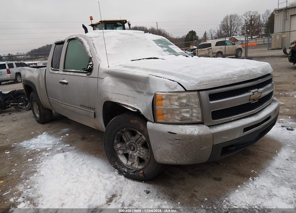 2010 CHEVROLET SILVERADO 1500 LT VIN: 1GCSKSE38AZ163591