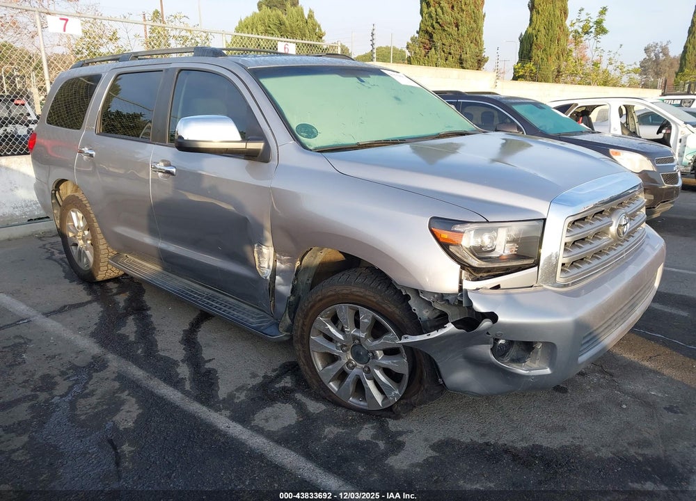 2010 TOYOTA SEQUOIA LIMITED 5.7L V8 VIN: 5TDJY5G10AS028114
