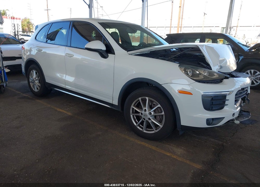 2016 PORSCHE CAYENNE VIN: WP1AA2A27GLA11002