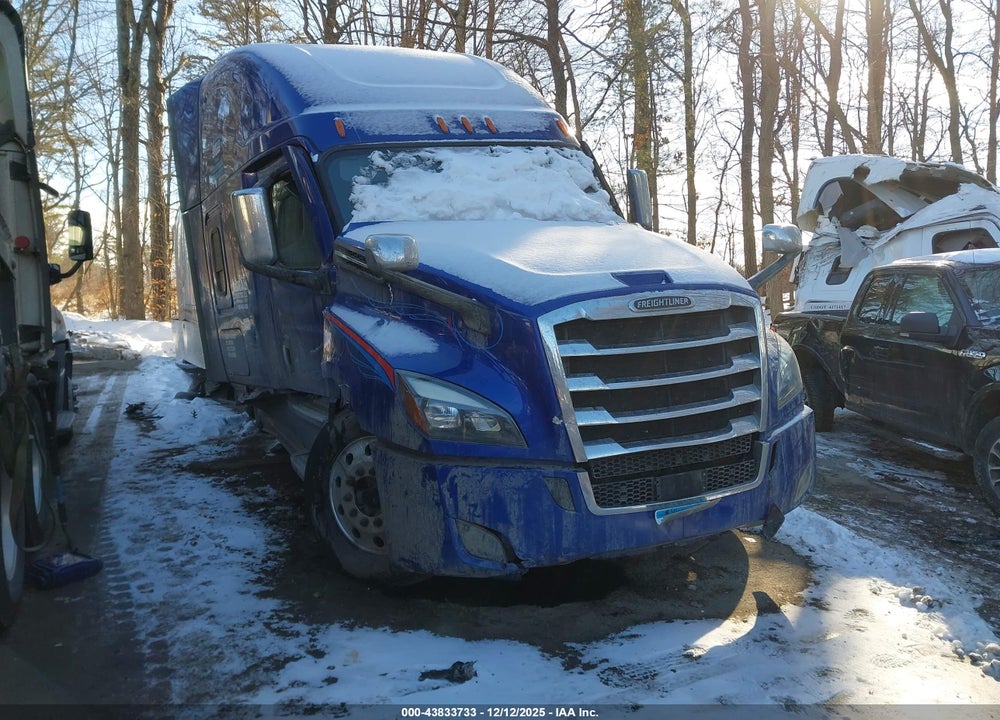 2020 FREIGHTLINER NEW CASCADIA 126 VIN: 3AKJHHDR5LSLN3998