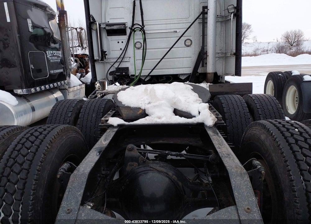 2018 VOLVO VNL VIN: 4V4NC9EH4JN889796