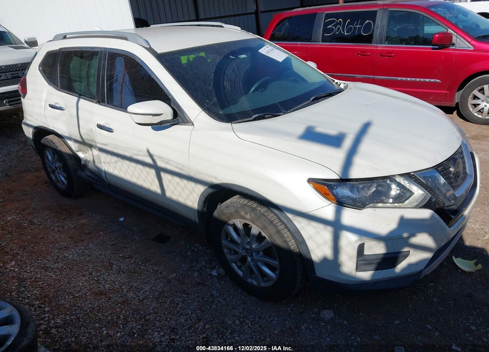 2019 NISSAN ROGUE SV VIN: 5N1AT2MT7KC725345