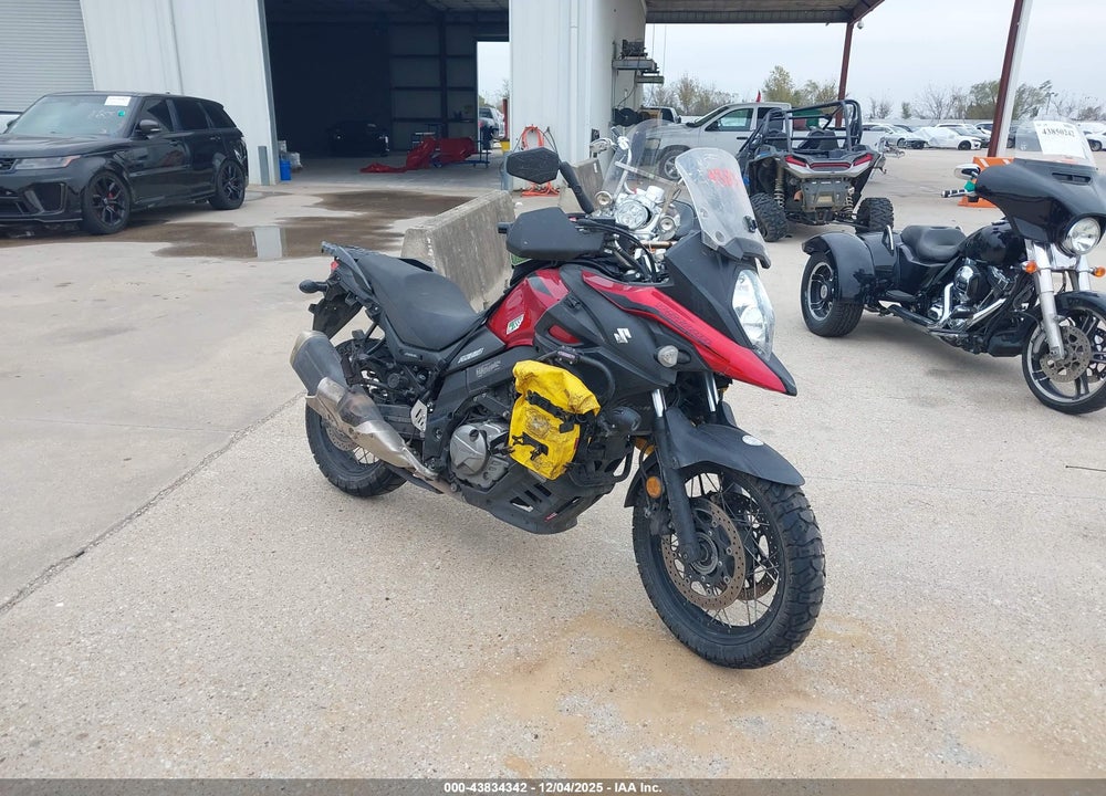 2019 SUZUKI DL650 A/X VIN: JS1C733B3K7100895