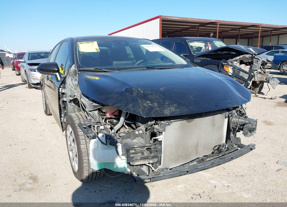 2020 TOYOTA COROLLA LE VIN: JTDEPRAE1LJ055359