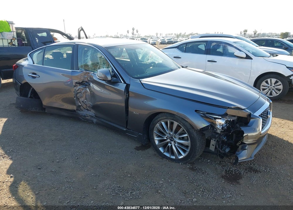 2019 INFINITI Q50 3.0T LUXE VIN: JN1EV7AP0KM512903
