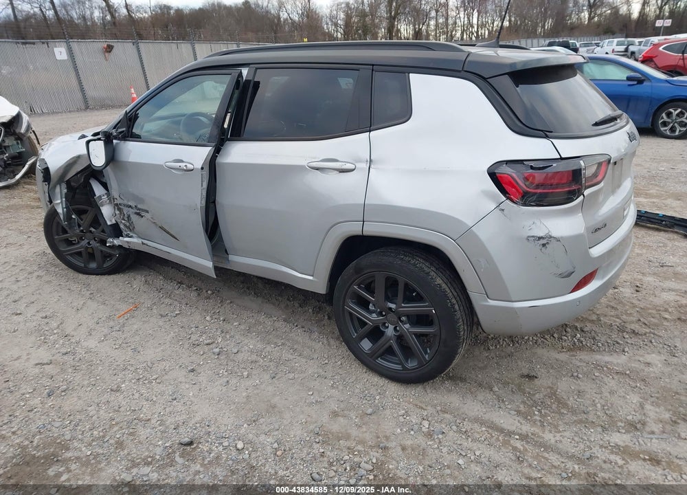 2024 JEEP COMPASS LIMITED 4X4 VIN: 3C4NJDCN5RT116263