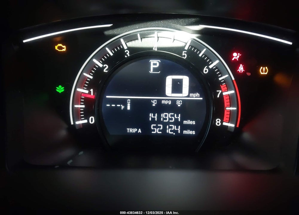 2018 HONDA CIVIC LX VIN: 2HGFC2F58JH565059