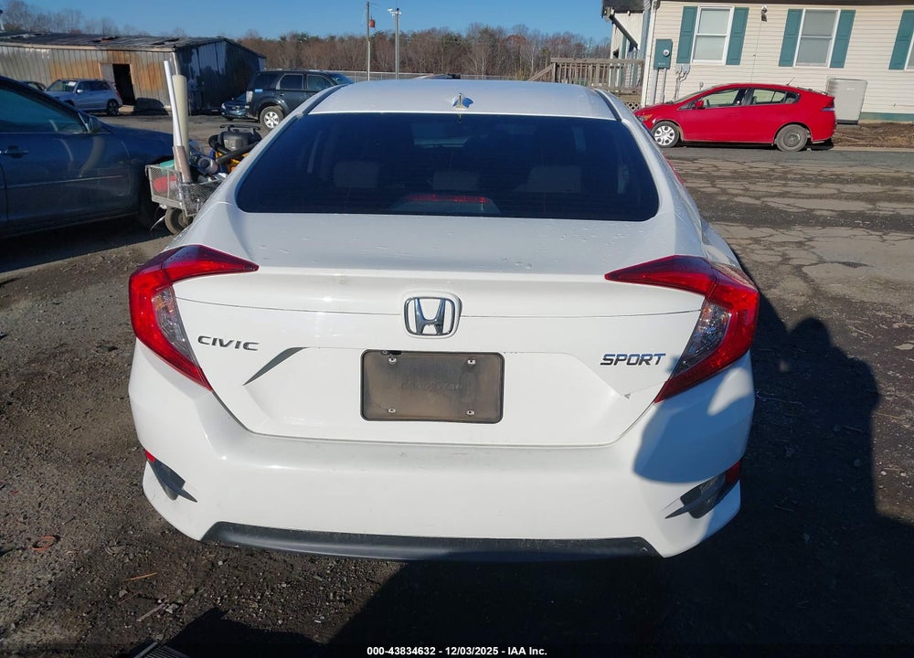 2018 HONDA CIVIC LX VIN: 2HGFC2F58JH565059