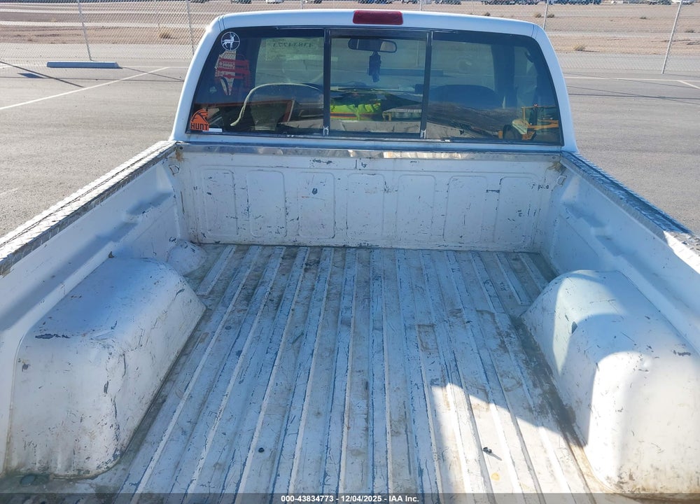 1995 CHEVROLET S TRUCK S10 VIN: 1GCCS1440S8137728