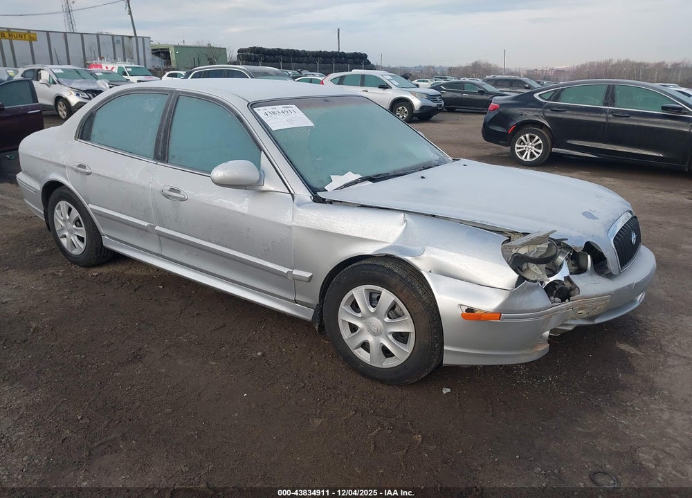 2004 HYUNDAI SONATA VIN: KMHWF25S04A008920