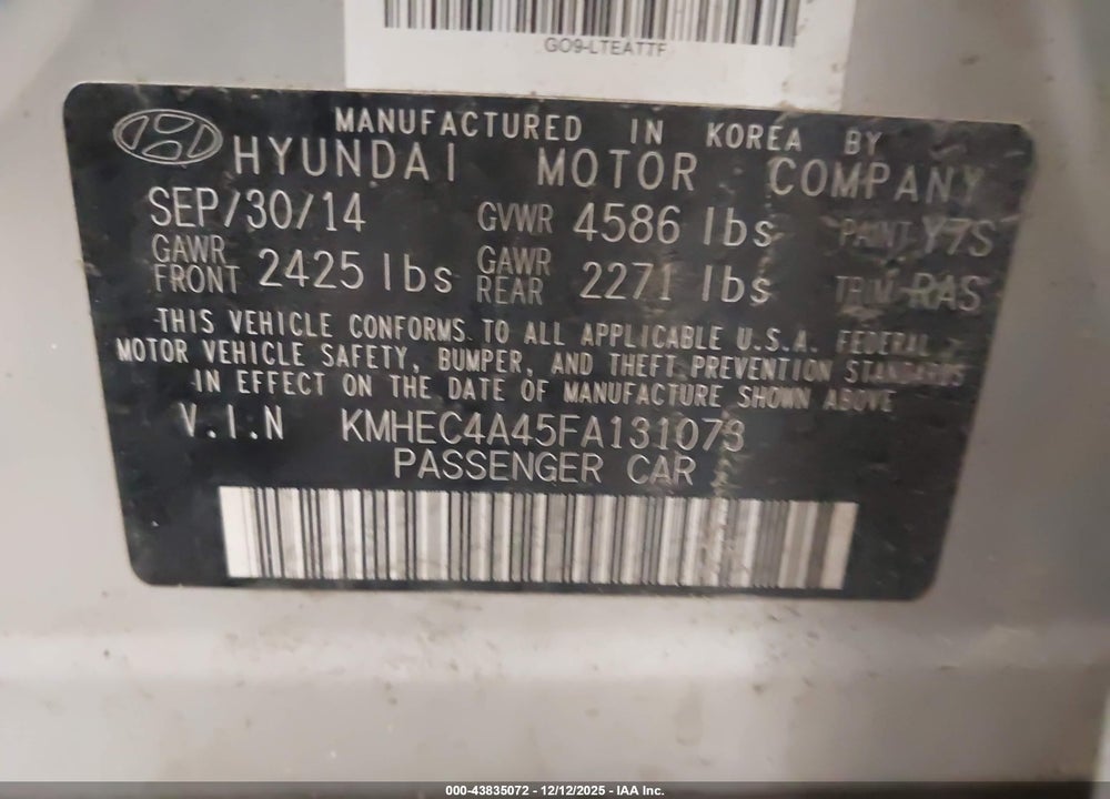 2015 HYUNDAI SONATA HYBRID VIN: KMHEC4A45FA131073