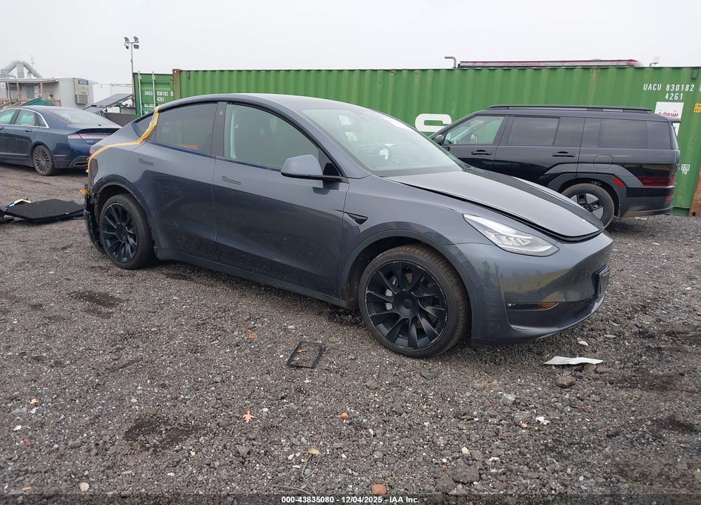2021 TESLA MODEL Y LONG RANGE DUAL MOTOR ALL-WHEEL DRIVE VIN: 5YJYGDEE4MF244817