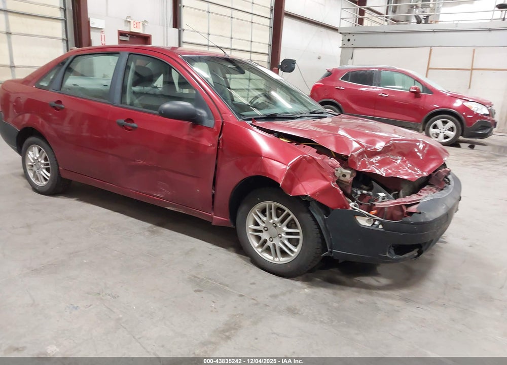 2005 FORD FOCUS ZX4 VIN: 1FAFP34N55W232035