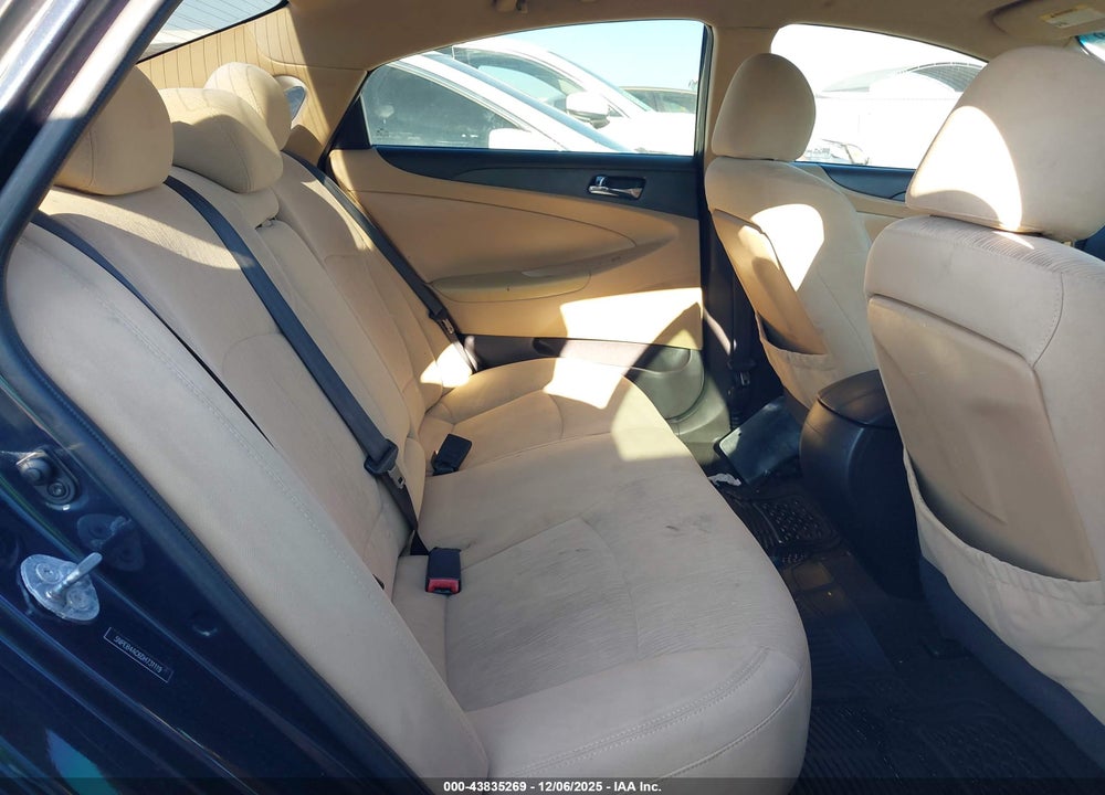2013 HYUNDAI SONATA GLS VIN: 5NPEB4AC6DH731119