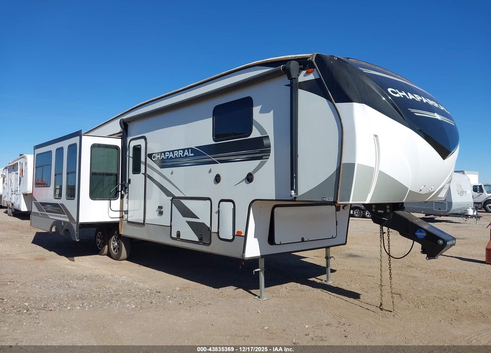 2022 COAC CHAPARRAL M373MBRB VIN: 5ZT3CHZB5NA329042