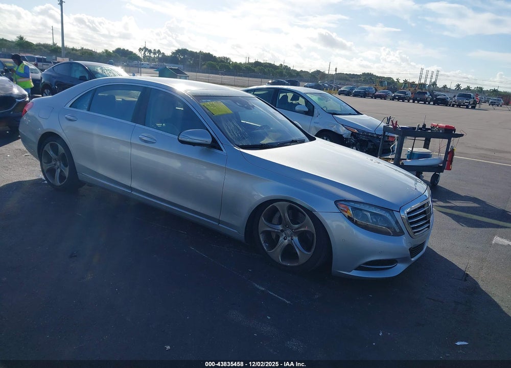 2014 MERCEDES-BENZ S 550 VIN: WDDUG8CB6EA055326