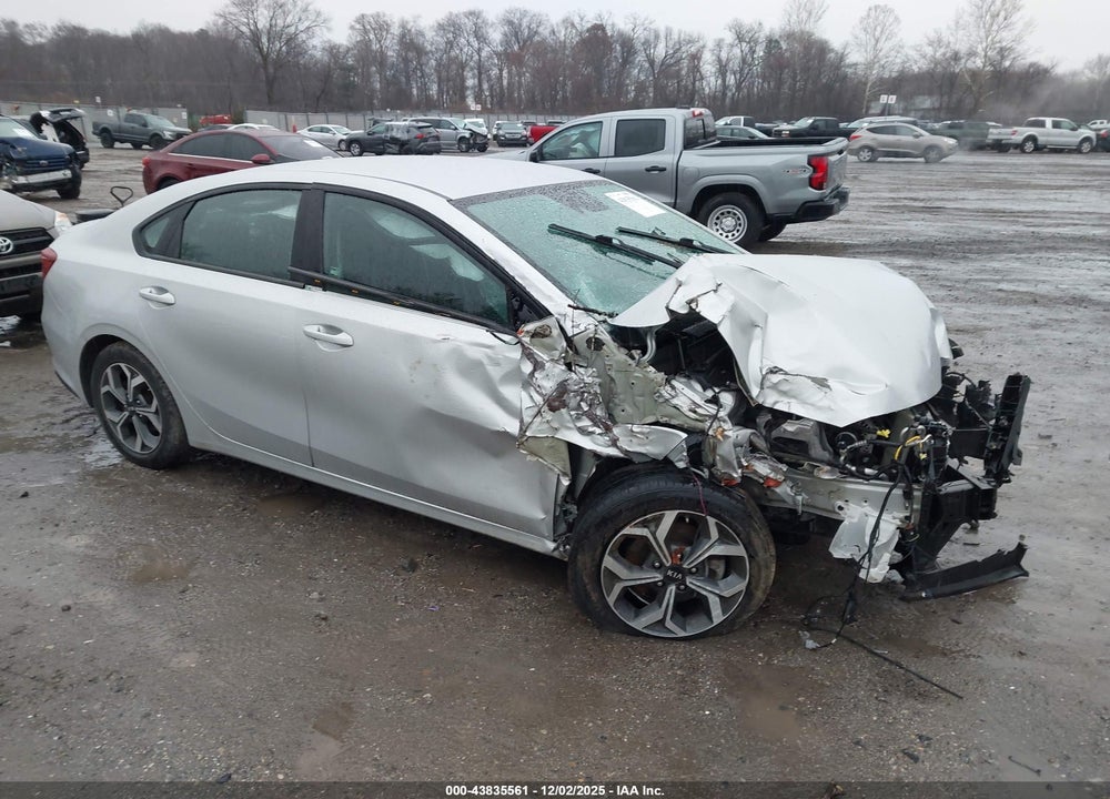 2021 KIA FORTE LXS VIN: 3KPF24AD7ME271356