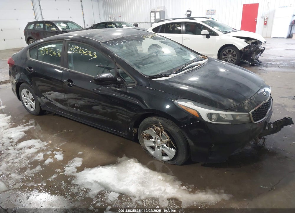 2017 KIA FORTE LX VIN: 3KPFL4A73HE142706