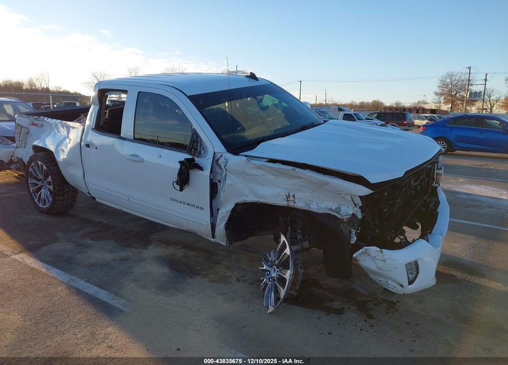2016 CHEVROLET SILVERADO 1500 2LT VIN: 1GCVKREC6GZ132418