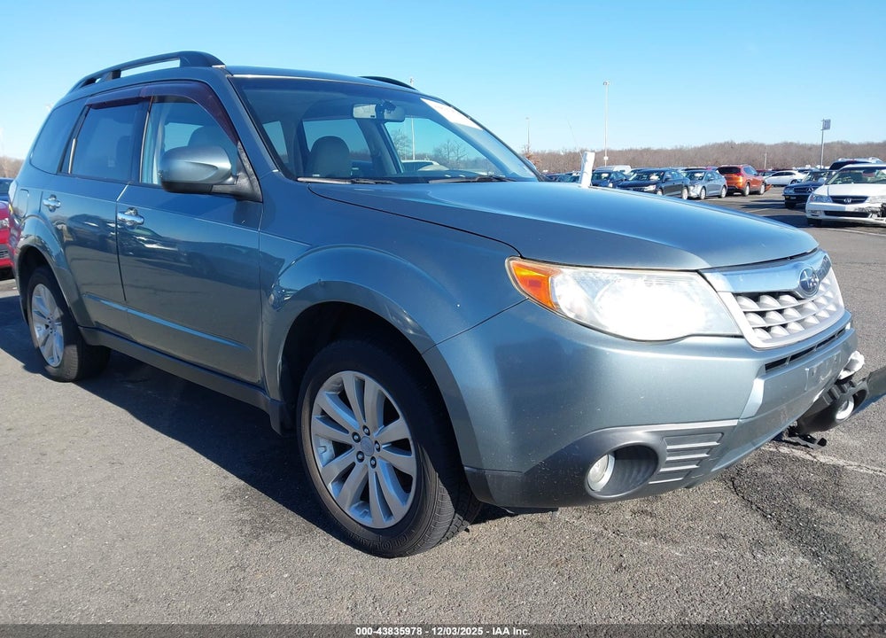 2011 SUBARU FORESTER 2.5X PREMIUM VIN: JF2SHADC5BH716457
