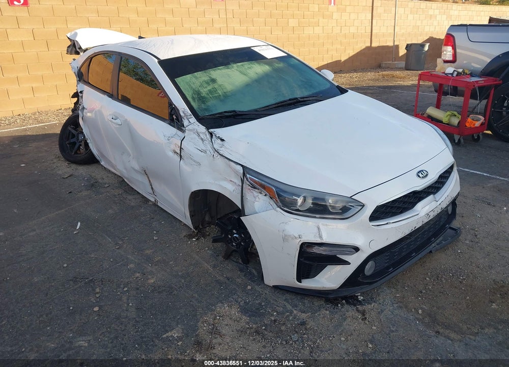 2021 KIA FORTE LXS VIN: 3KPF24AD9ME369384
