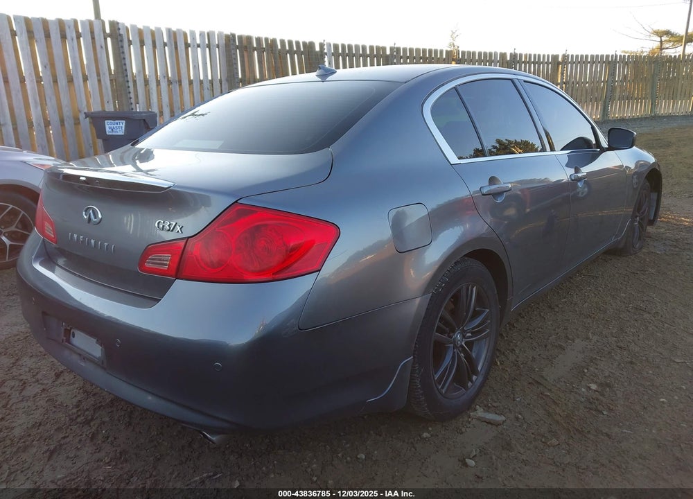 2010 INFINITI G37X VIN: JN1CV6AR0AM450887