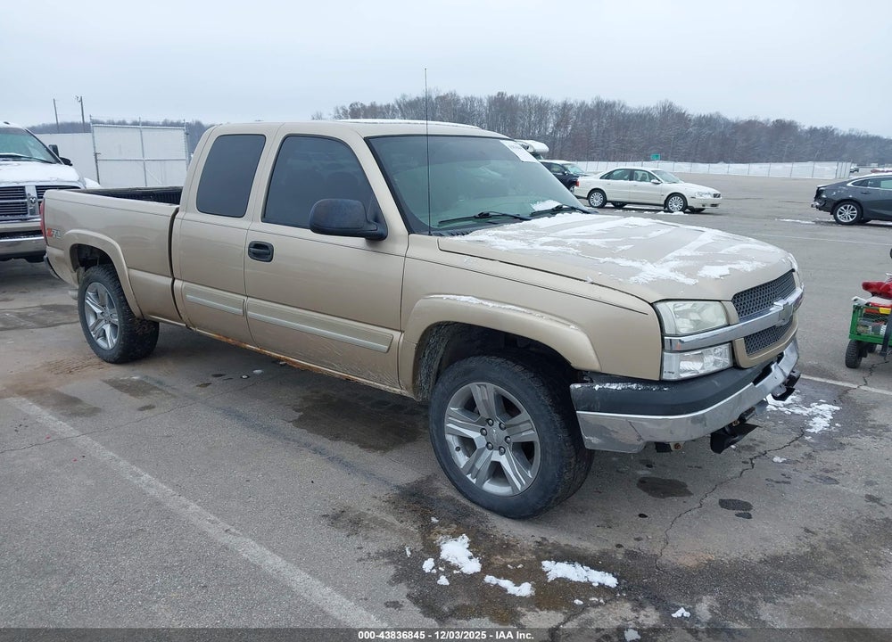 2005 CHEVROLET SILVERADO 1500 Z71 VIN: 2GCEK19T351224667