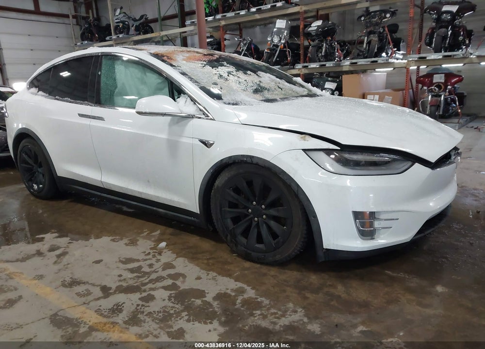 2017 TESLA MODEL X 100D/75D/90D VIN: 5YJXCBE2XHF054527