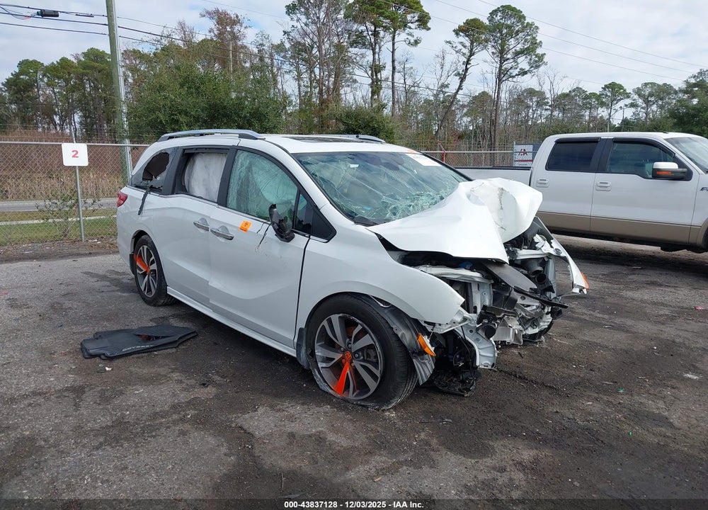 2022 HONDA ODYSSEY TOURING VIN: 5FNRL6H81NB053357