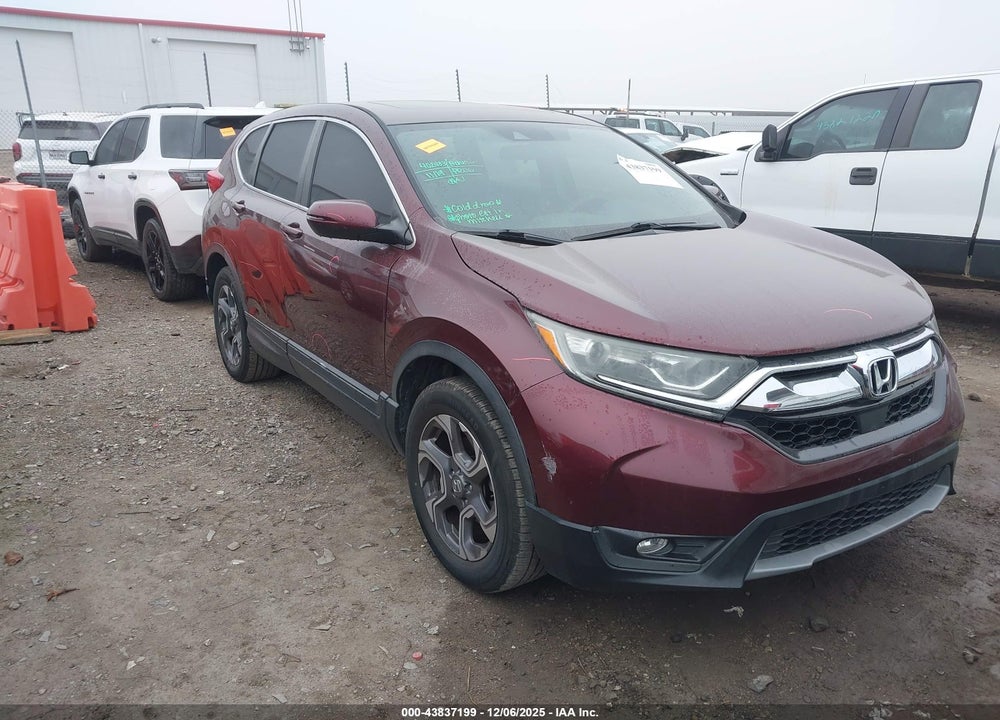 2018 HONDA CR-V EX VIN: 7FARW2H53JE036421